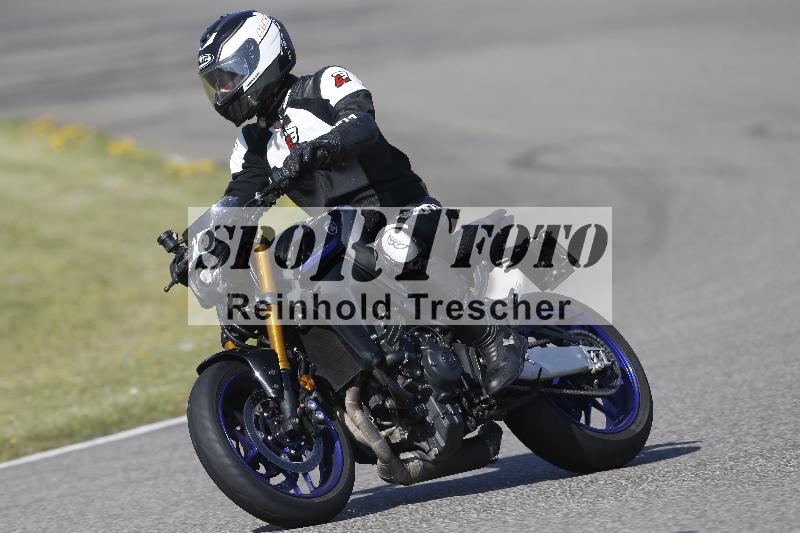 /07 09.04.2026 Cornu Master School ADR/Gruppe gruen/10